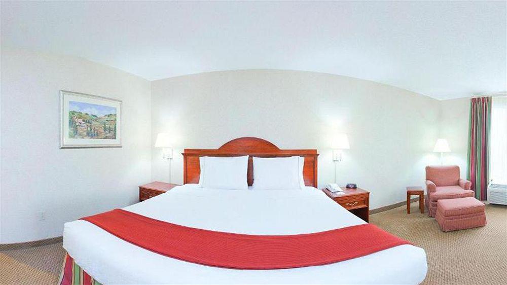 Holiday Inn Express Hotel & Suites Bowling Green By Ihg Zewnętrze zdjęcie