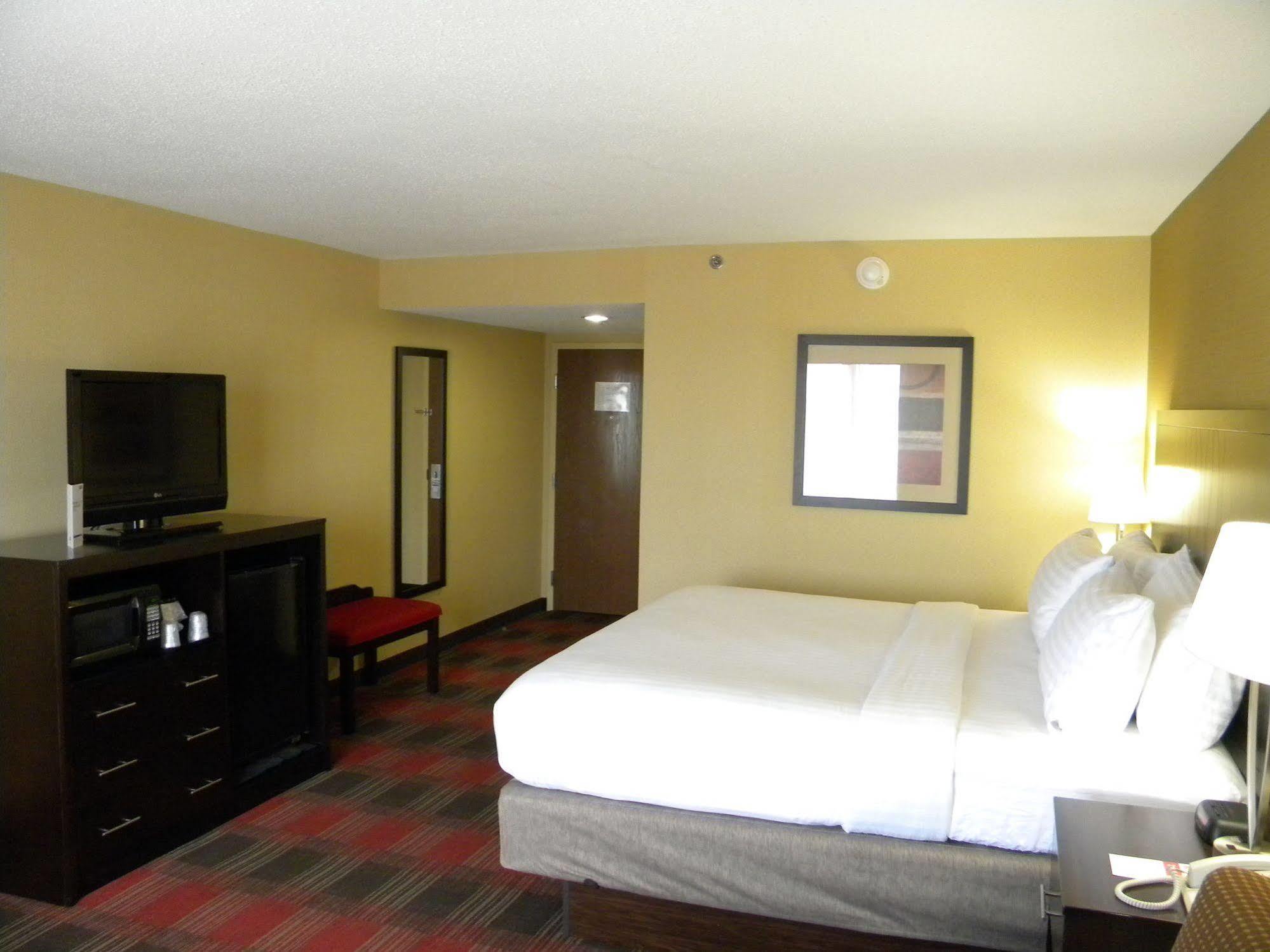 Holiday Inn Express Hotel & Suites Bowling Green By Ihg Zewnętrze zdjęcie
