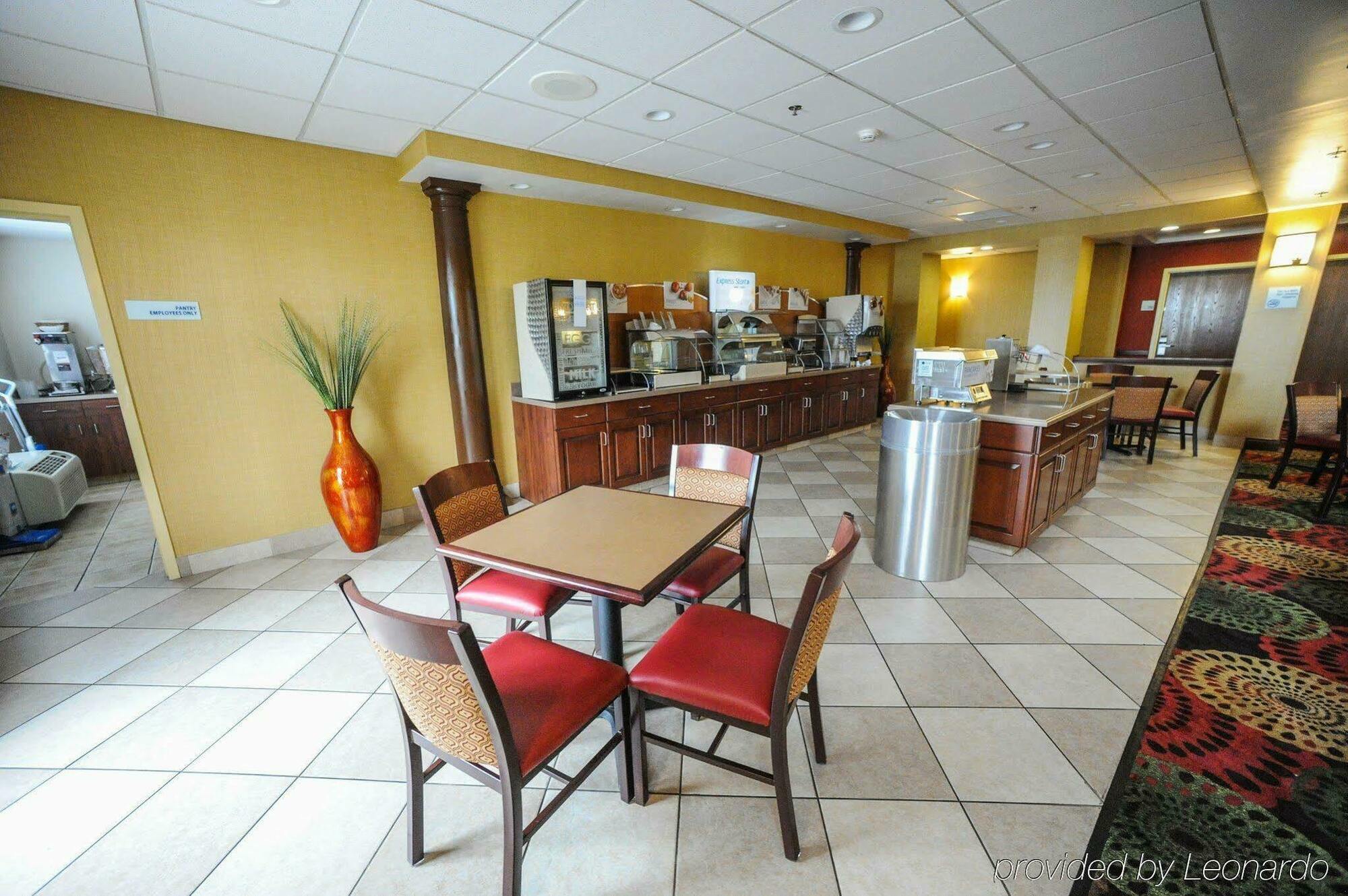 Holiday Inn Express Hotel & Suites Bowling Green By Ihg Zewnętrze zdjęcie