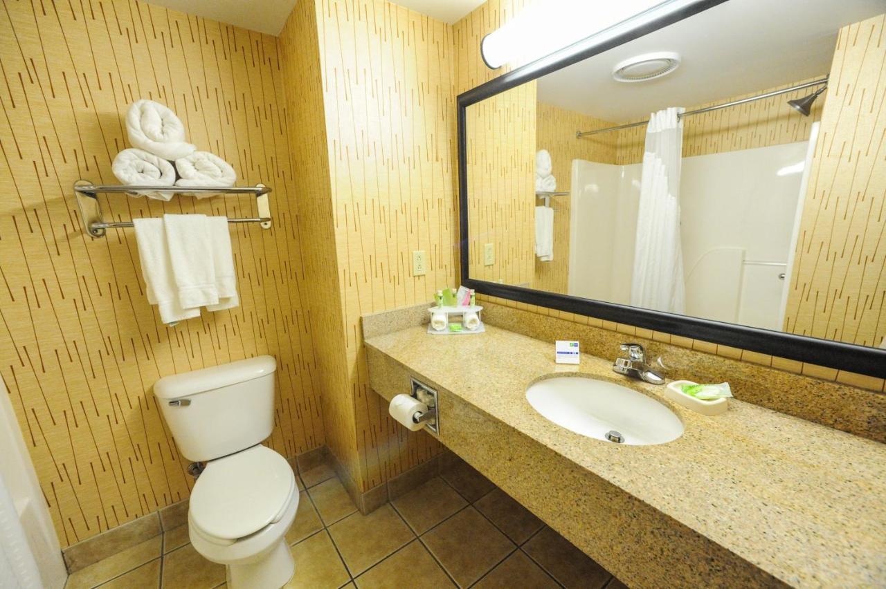 Holiday Inn Express Hotel & Suites Bowling Green By Ihg Zewnętrze zdjęcie